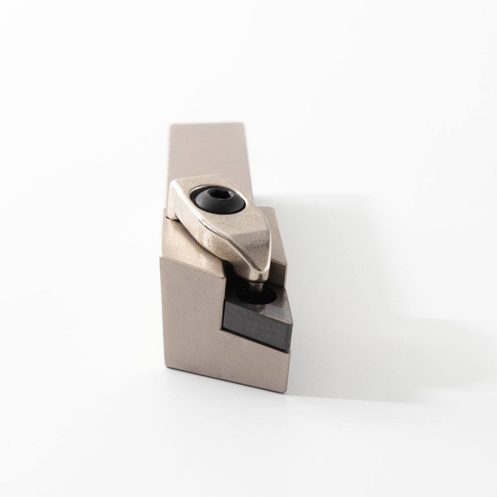 <img src="https://img.alicdn.com/imgextra/i3/O1CN01Wz1IFO21Zas5JxpHX_!!6000000006999-2-tps-126-48.png" style="height: 16px;">Direktverkauf des Lagers DDJNR2020K1504 Hartlegierung CNC-Maschine Externe Drehmaschine Drehwerkzeughalter Für Stahl Edelstahl